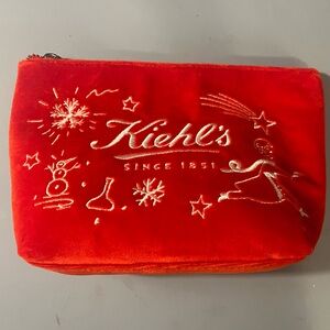 NWOT Kiehl’s Velvet Red & White Holiday Makeup Pouch Case